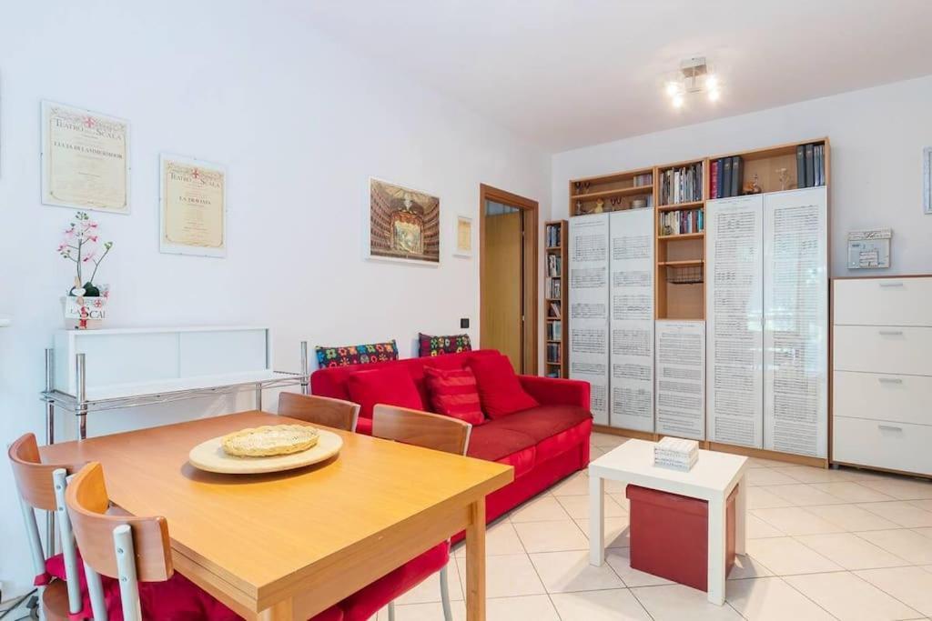 Appartamento Elegante A 500 Mt Da M4 Con Wifi E Ac Milano